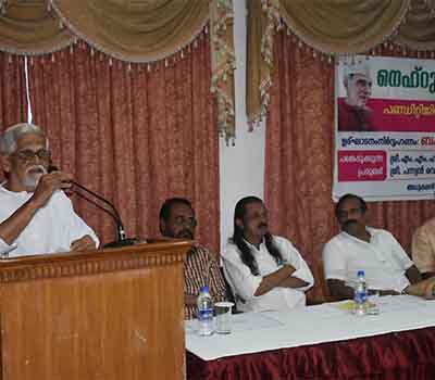 Padmashri.K.Gopinathan Nair in Nehru function